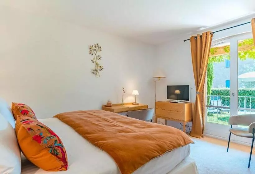 Hotelli Le Mas De La Crémaillère