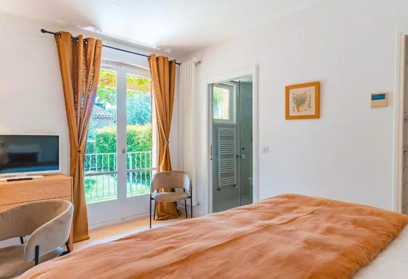 Hotelli Le Mas De La Crémaillère