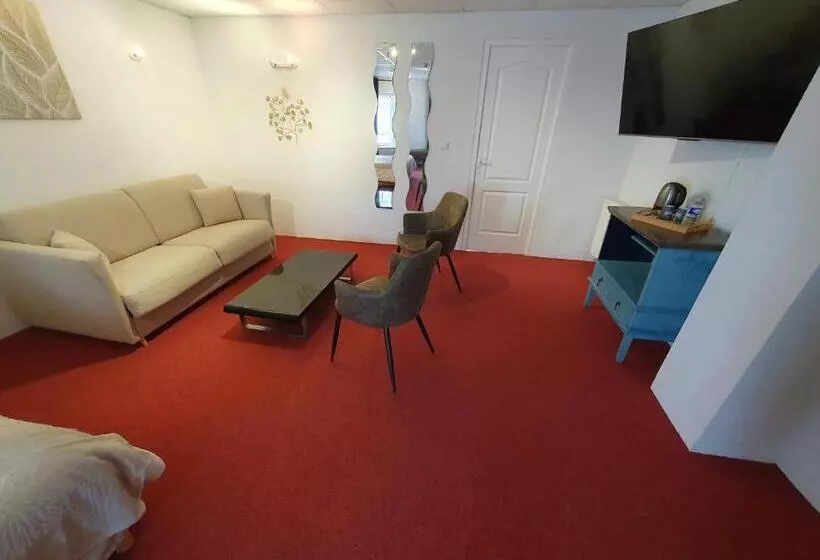 Hotel Logis Hôtel Restaurant L Odyssée Champêtre