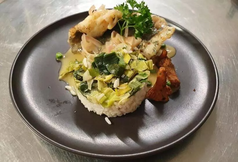 Hotel Logis Hôtel Restaurant L Odyssée Champêtre