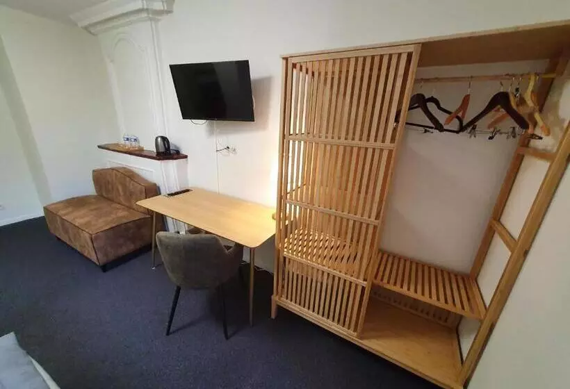 Hotel Logis Hôtel Restaurant L Odyssée Champêtre