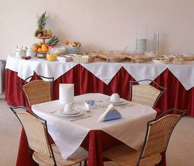 ホテル Oasi Beach