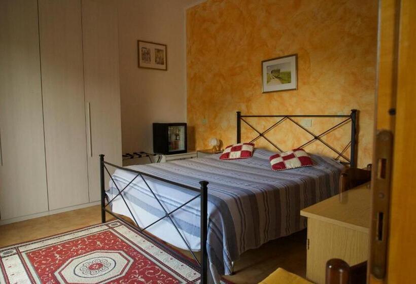 فندق Piccola Siesta B&b