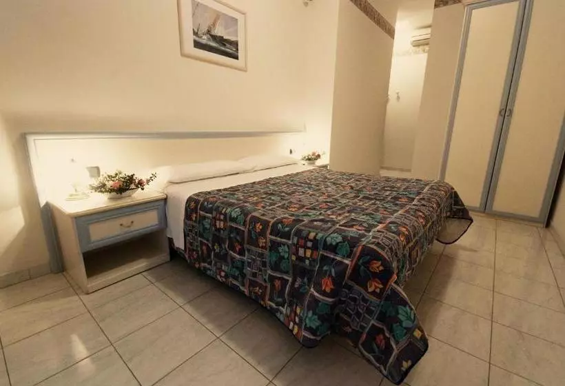 ホテル Residence Mediterraneo