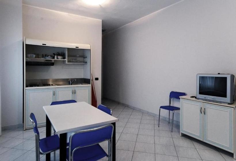 ホテル Residence Mediterraneo