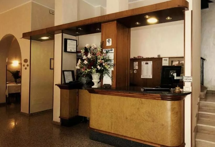 ホテル Residence Mediterraneo