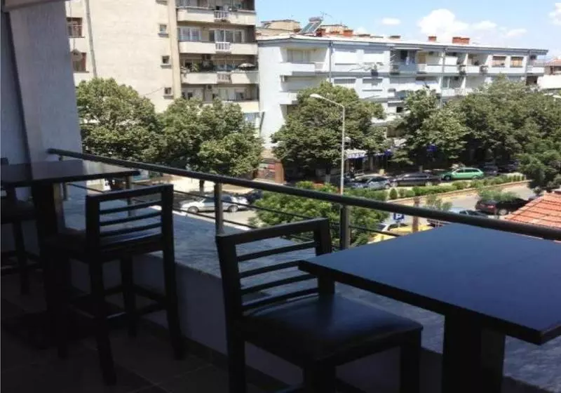 Central Hotel-strumica