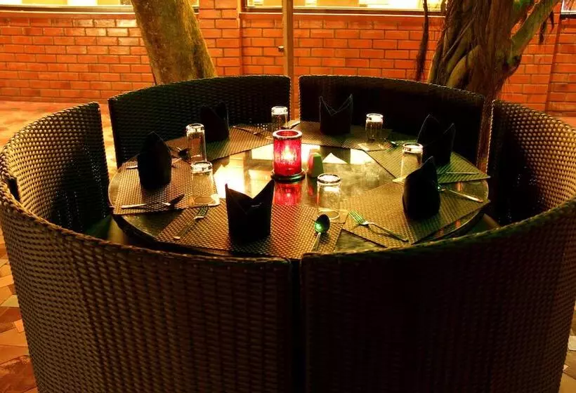 酒店 Aalankrita Resort And Convention