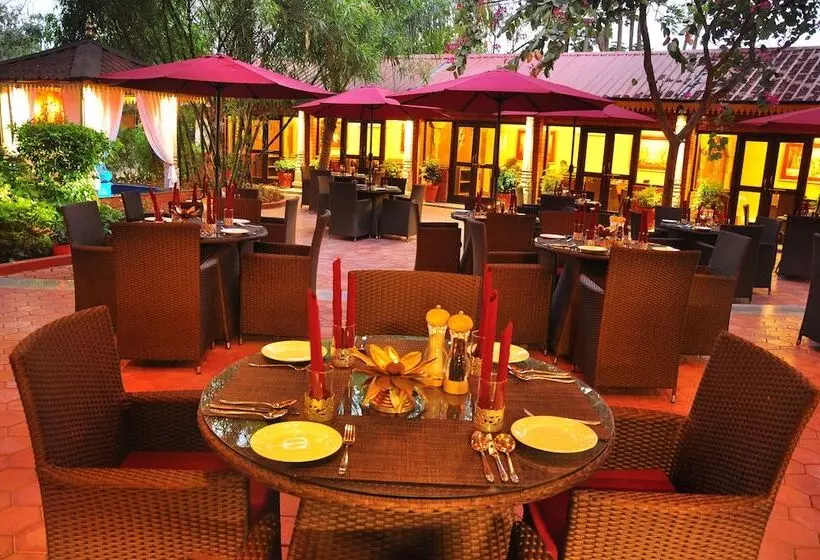 酒店 Aalankrita Resort And Convention