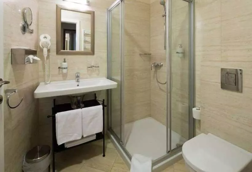 Barokk Hotel Promenád