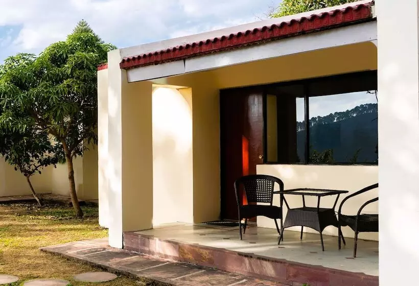 בית מלון כפרי Country Inn, Bhimtal