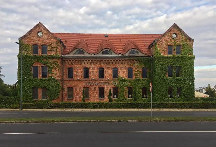 Отель Flora Kuchnia I Wino