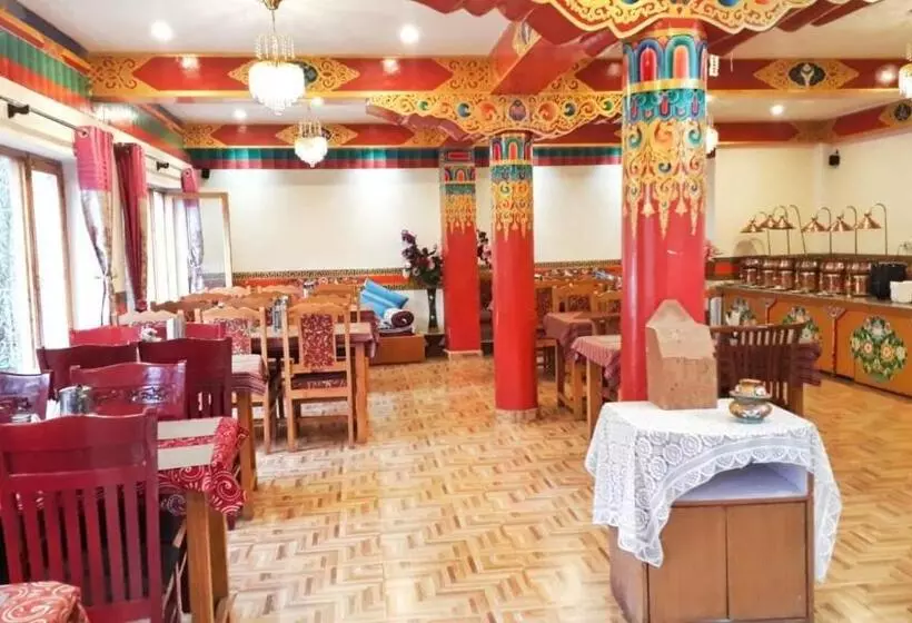 Tih Hotel Kidar, Leh