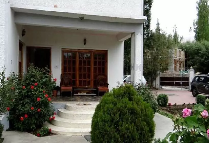 Tih Hotel Kidar, Leh