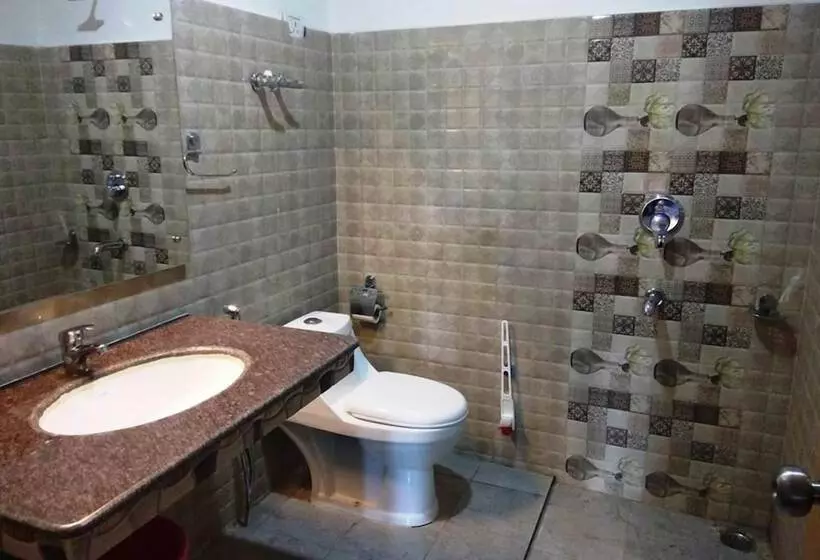 Tih Hotel Kidar, Leh