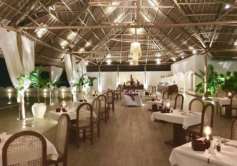 Отель Konokono Beach Resort And Isaraya Luxury Overwater Villas