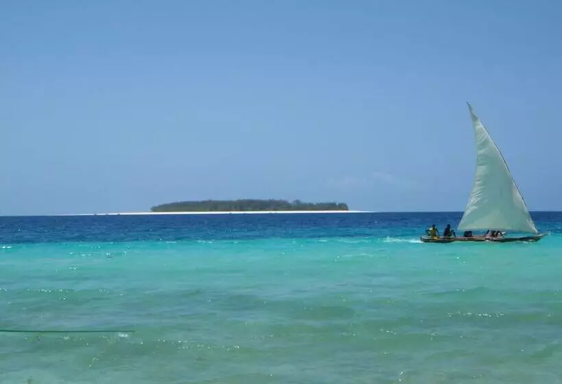 Отель Konokono Beach Resort And Isaraya Luxury Overwater Villas