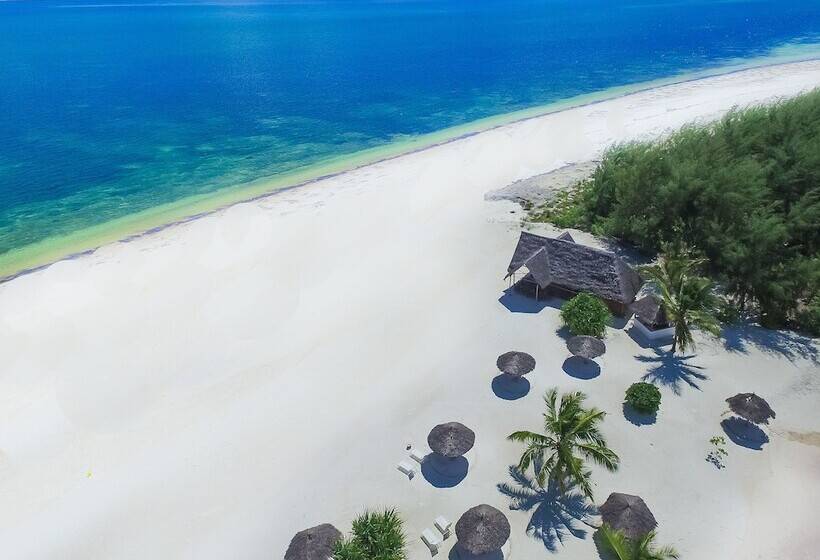 Hotel Konokono Beach Resort And Isaraya Luxury Overwater Villas