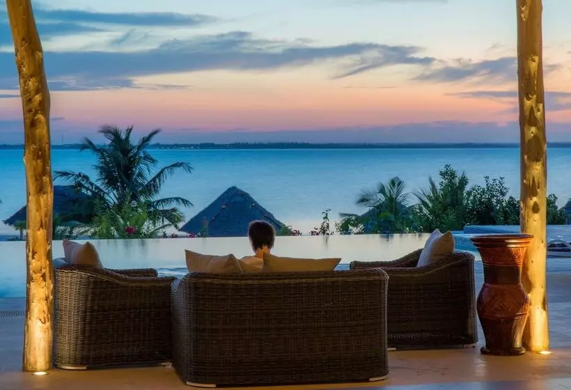 Отель Konokono Beach Resort And Isaraya Luxury Overwater Villas