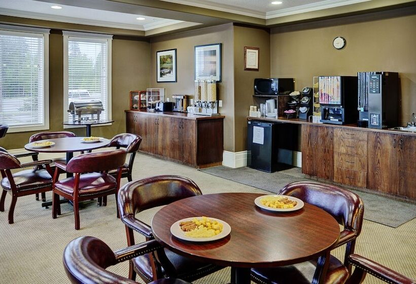 酒店 Lakeview Inns & Suites  Edson Airport West