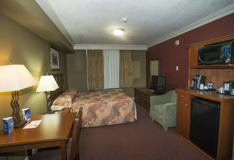 ホテル Lakeview Inns & Suites  Edson Airport West