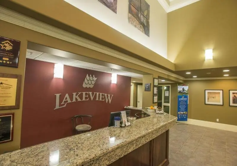 ホテル Lakeview Inns & Suites  Edson Airport West