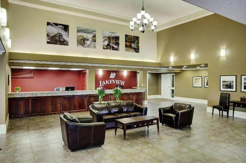 ホテル Lakeview Inns & Suites  Edson Airport West