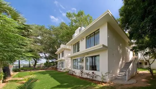 בית מלון כפרי Mgm Hiway Resorts