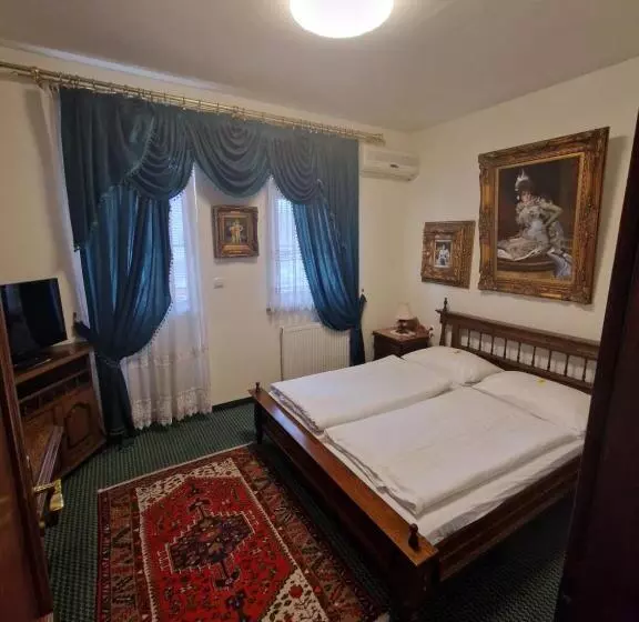 هتل Razgorsek