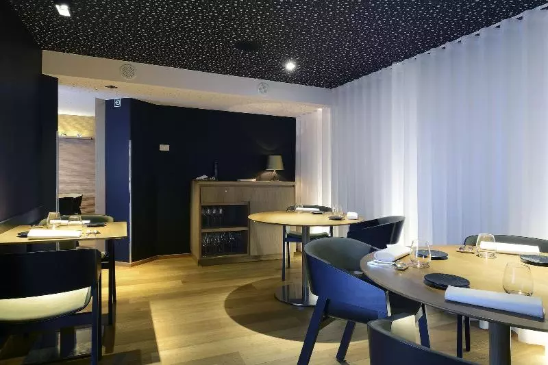 호텔 The Royal Snail