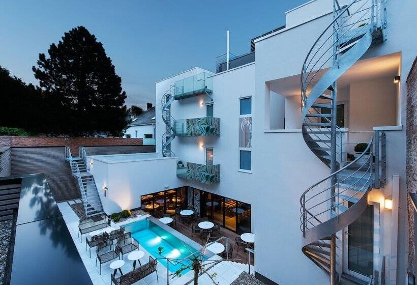 호텔 The Royal Snail