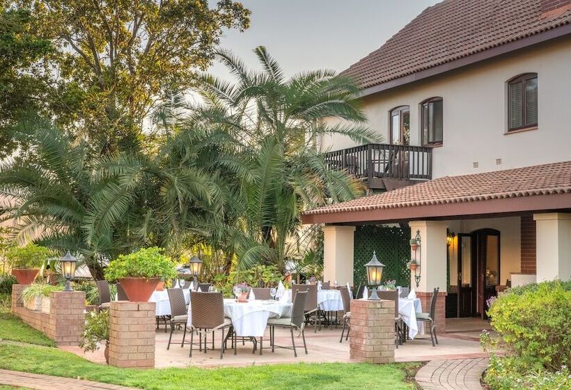 Oliver S Restaurant & Lodge