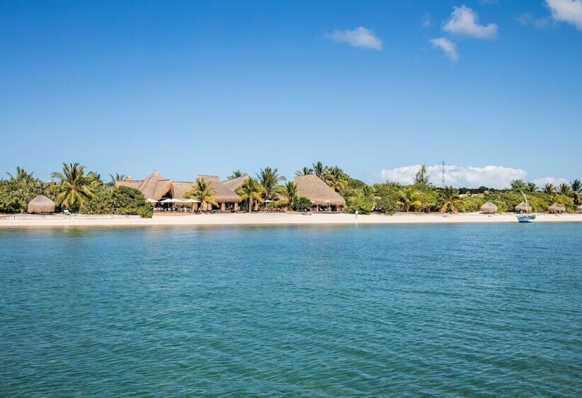 אתר נופש Azura Benguerra Island