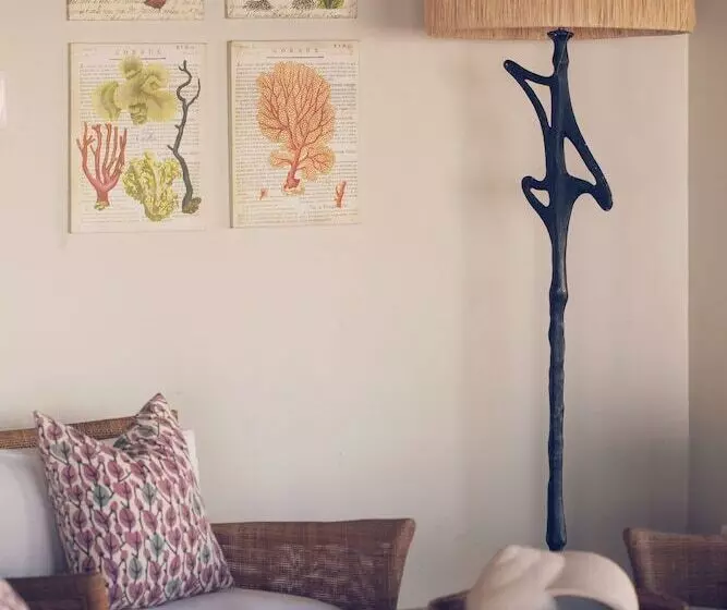 Resort Azura Benguerra Island