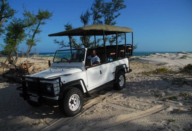 אתר נופש Azura Benguerra Island