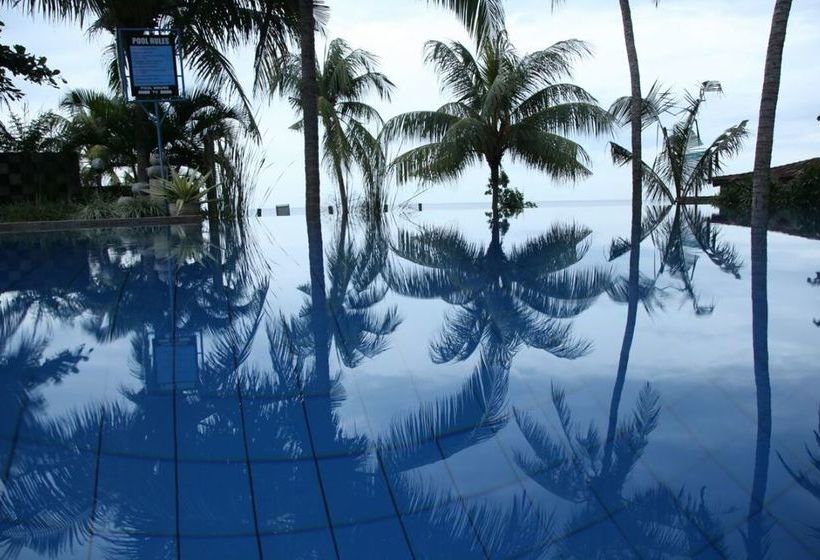 Fish In Air Tulamben Dive Resort