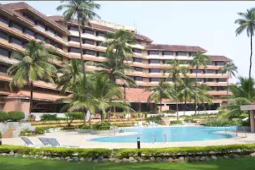 Курорт The Retreat Hotel & Convention Centre