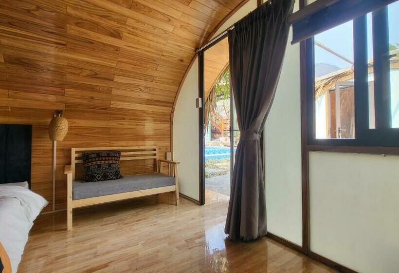 Ha Giang Loop Hostel & Tours