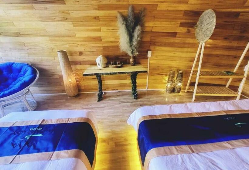 Ha Giang Loop Hostel & Tours