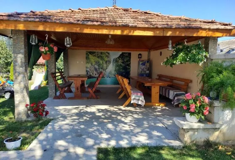 ペンション Casa Dana