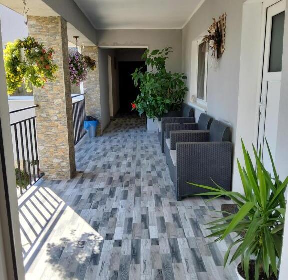 پانسیون Casa Dana