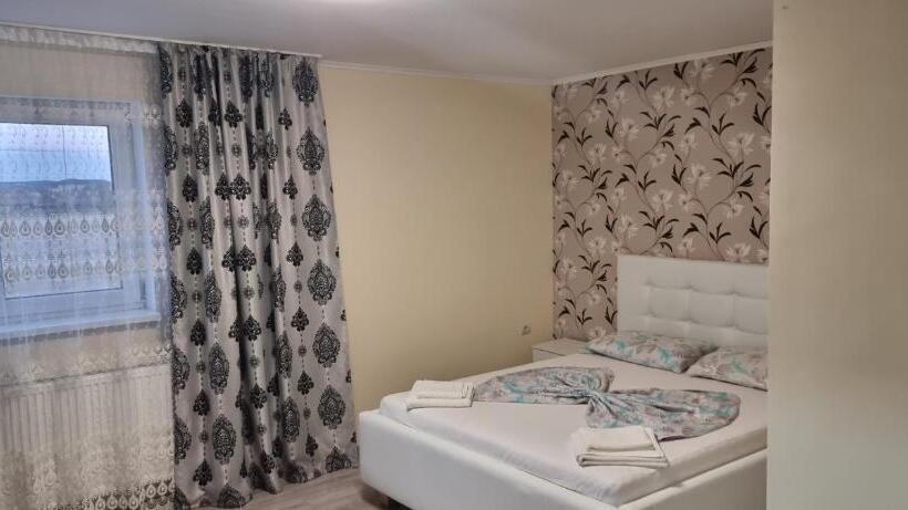 پانسیون Casa Dana