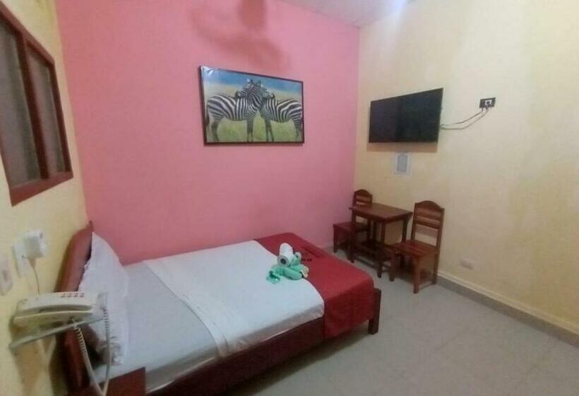 Отель Hospedaje California Inn