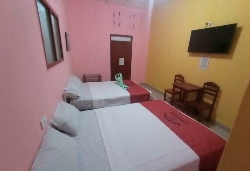 Отель Hospedaje California Inn