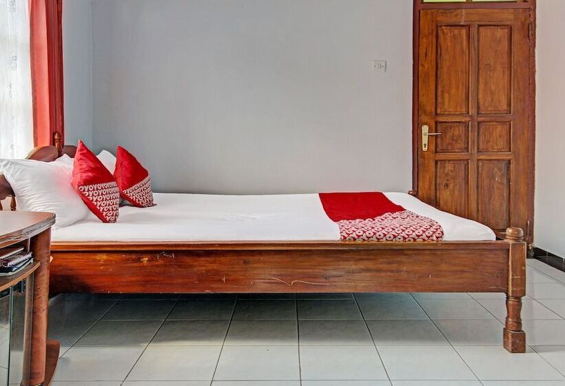 Отель Spot On 91214 Desa Wisata Pandean