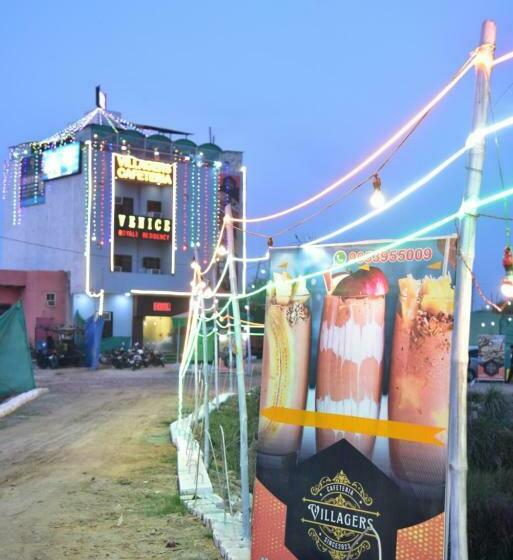 Hotelli Venice Royale Residency