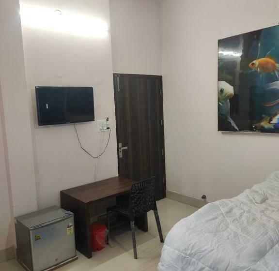 Hotelli Venice Royale Residency