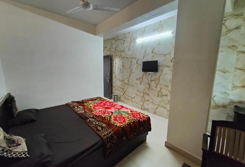 Pensionat Hiral Valley View Residency Matheran