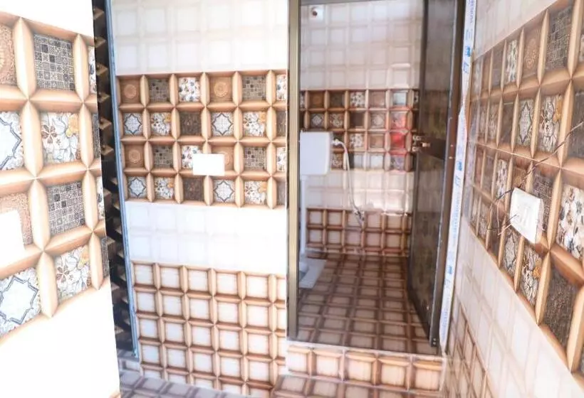 ペンション Shiv Guru Guest House By Wb Inn