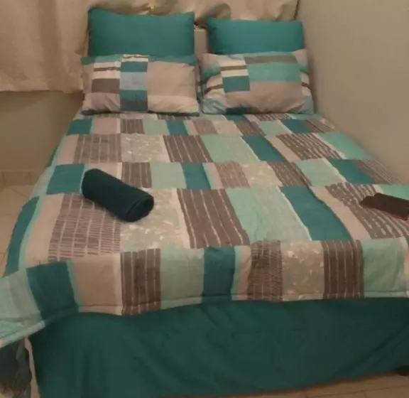 Majatalo Tl Yahweh Guest House